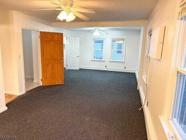 Foto del edificio - 159 Grant Ave