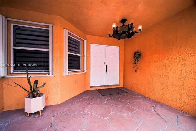 Foto del edificio - 685 SW 198th Terrace