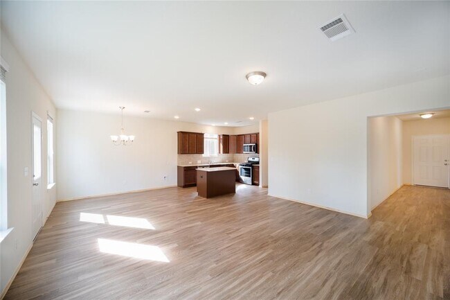 Foto del edificio - 2367 Timberland Country Dr