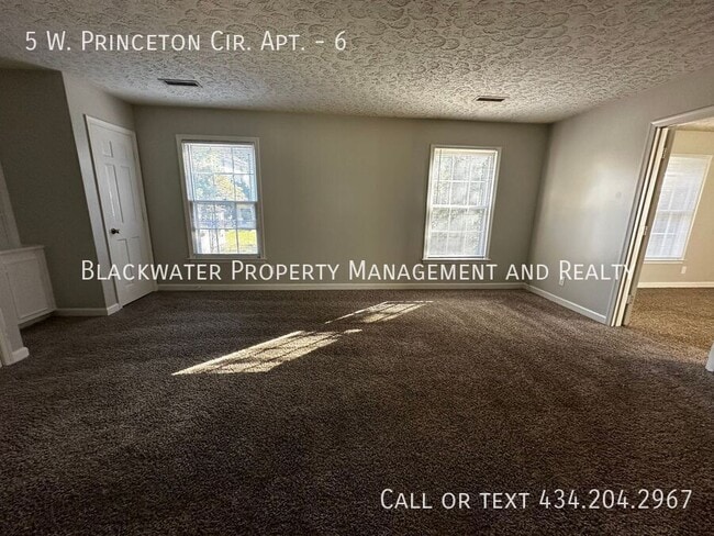 Building Photo - 5 W Princeton Cir Cir