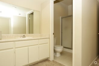 Tamarack Gardens Apartments photo'