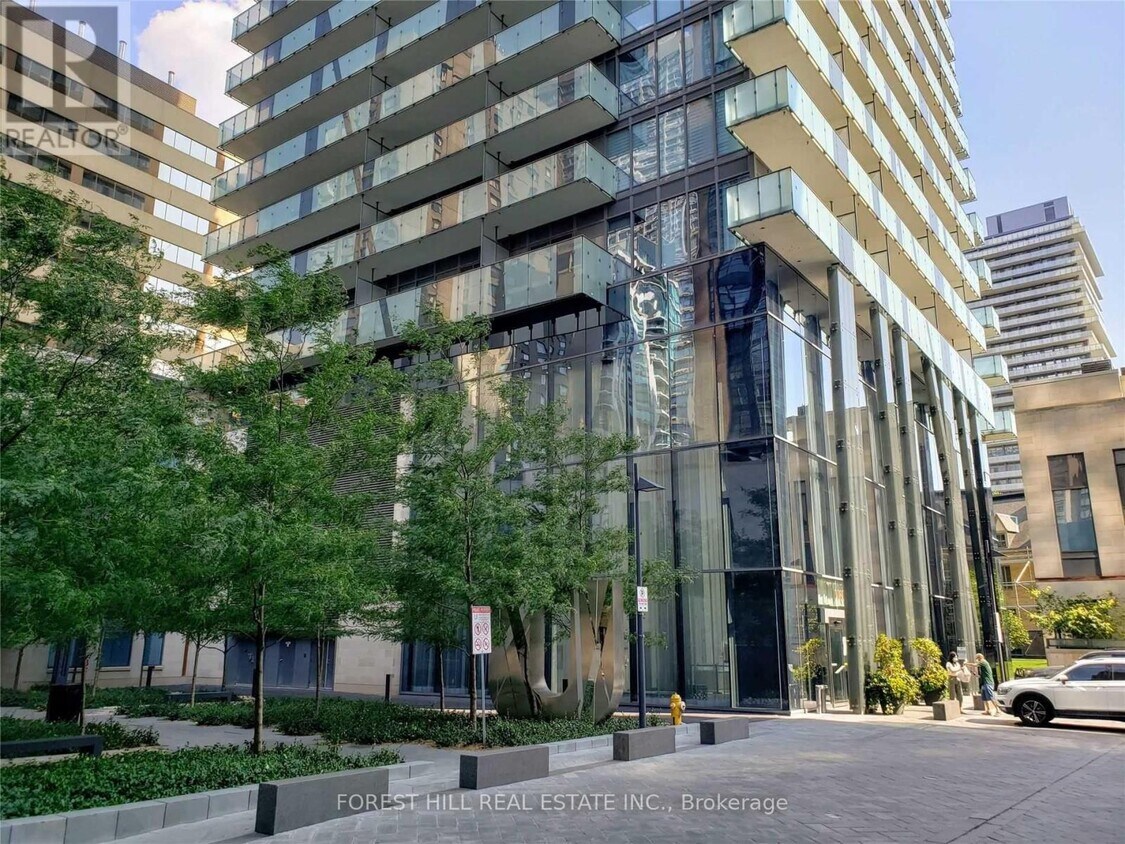 Photo principale - 1080-1080 Bay St.