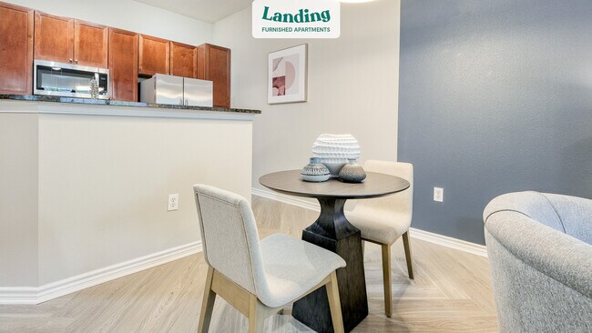 Foto del edificio - 13801 Napoli Dr