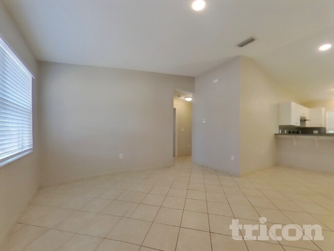 Foto del edificio - 505 22nd Terrace E