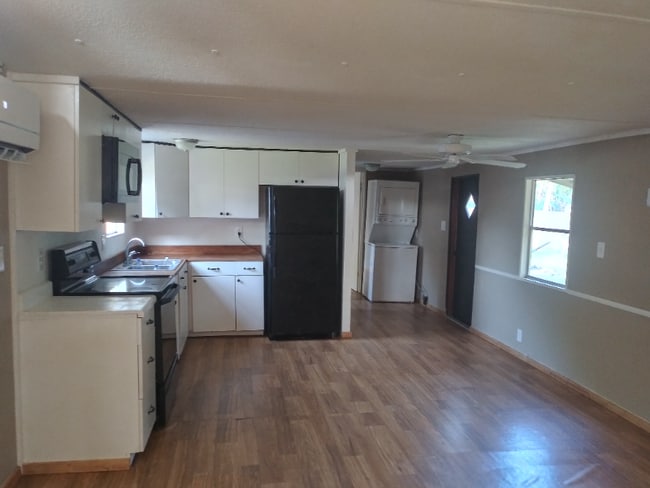 Photo - 8808 W Millpoint Rd (Riverview, FL) House