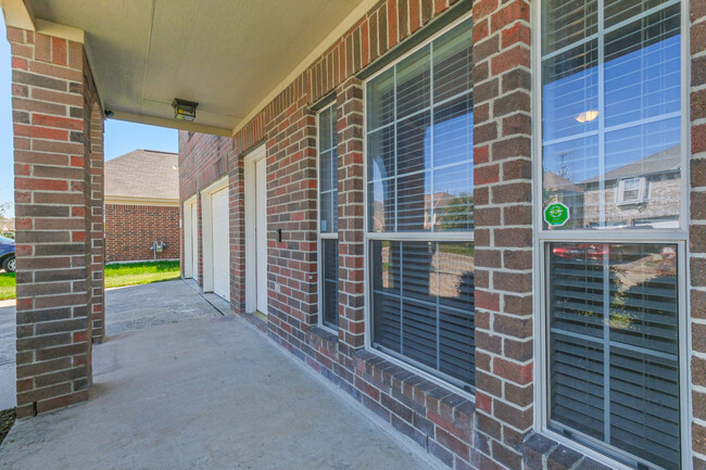 Foto del edificio - 12402 Greenmesa Dr