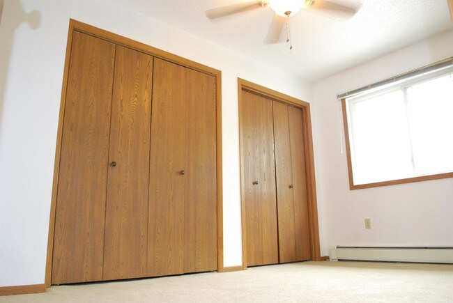 Foto del edificio - 4620 Vasey Ave