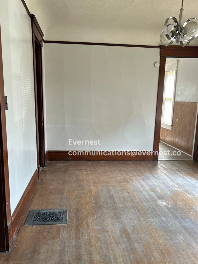Foto del edificio - 1203 Norwood Rd