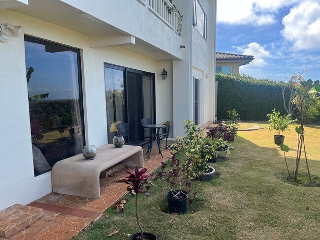 Building Photo - 437 Maono Loop