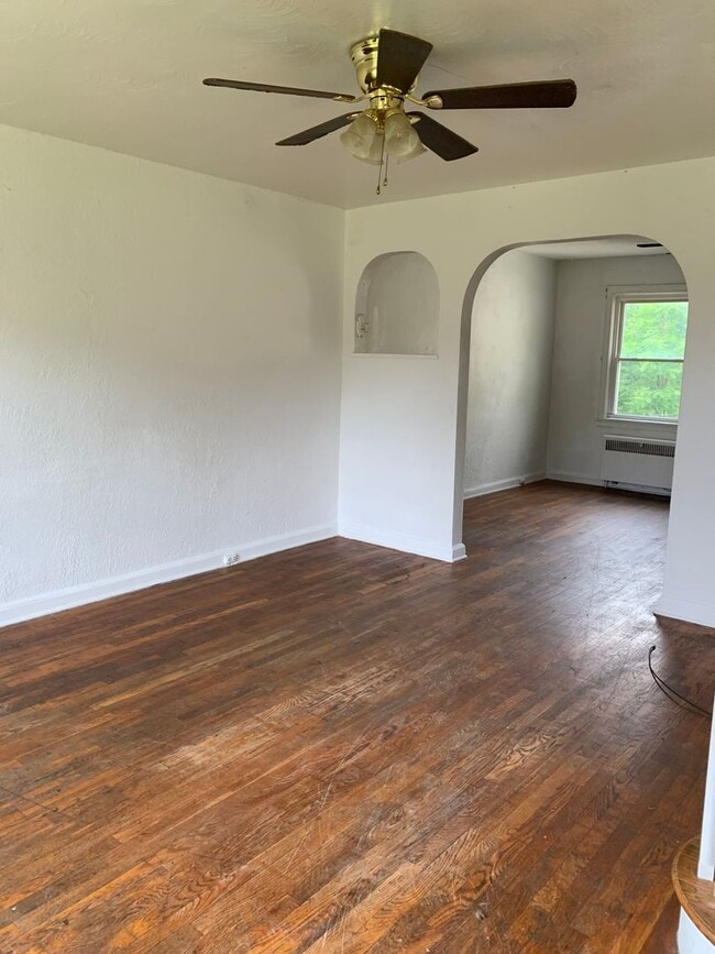 Foto del edificio - 3265 Sunset Blvd