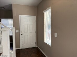 Building Photo - 4963 W Canadian Lynx Ct