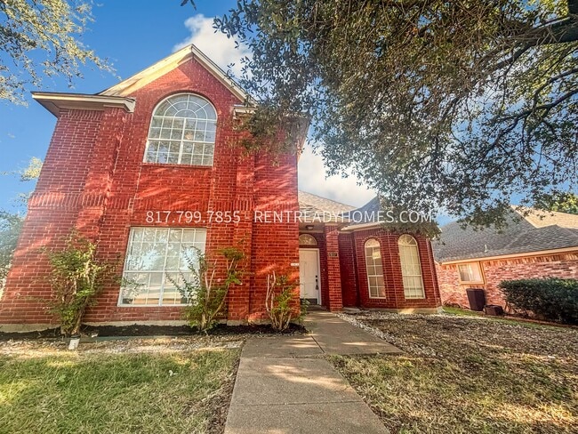 Photo - 937 Grasswood Dr House