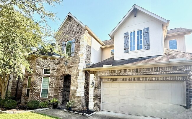 Building Photo - 166 Lindenberry Cir