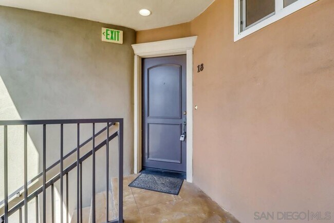 Foto del edificio - 4501 Collwood Blvd