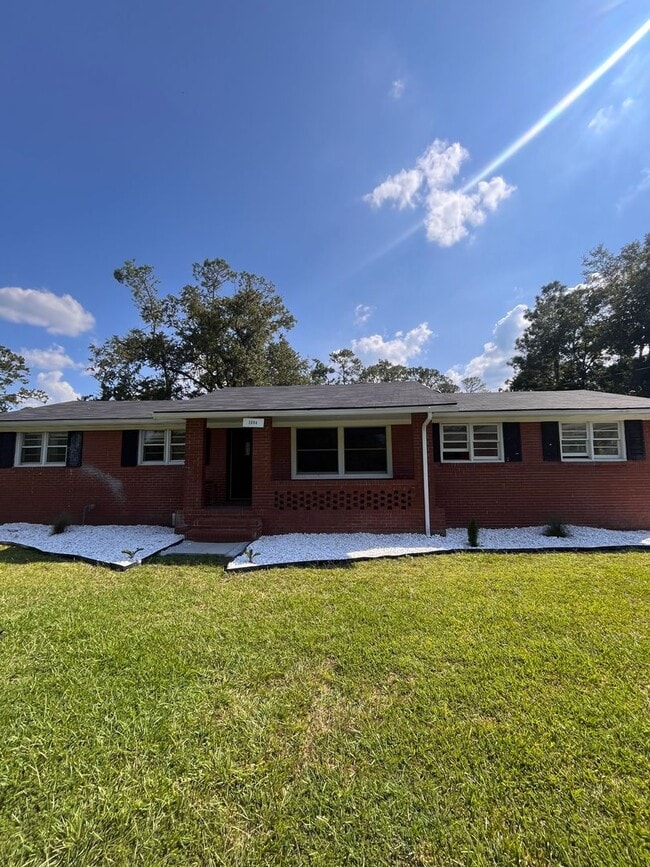 Building Photo - 2804 Copeland Rd
