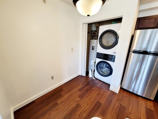 Foto del edificio - 2236 Baxter Ln