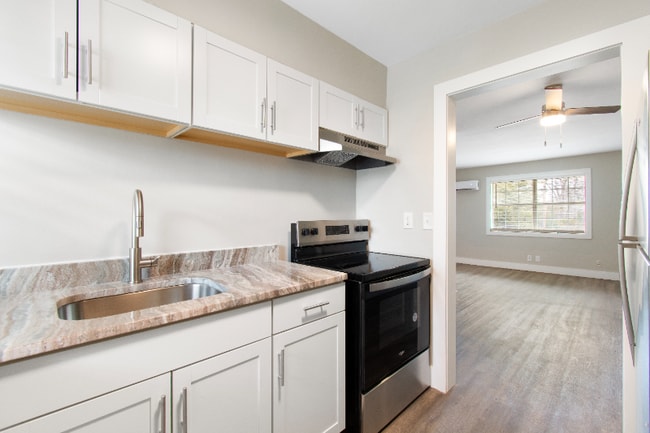 Foto del edificio - 4460 Old Mission Rd