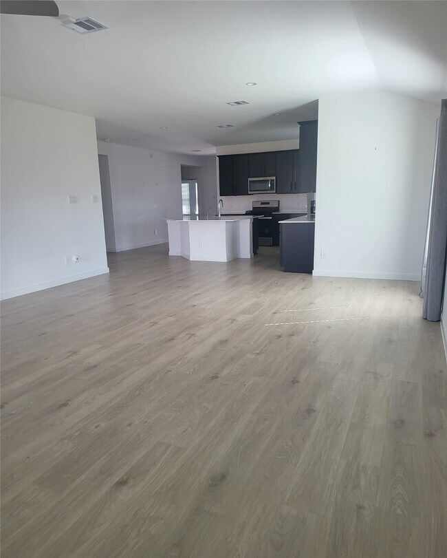 Building Photo - 4202 Big Frk Ct