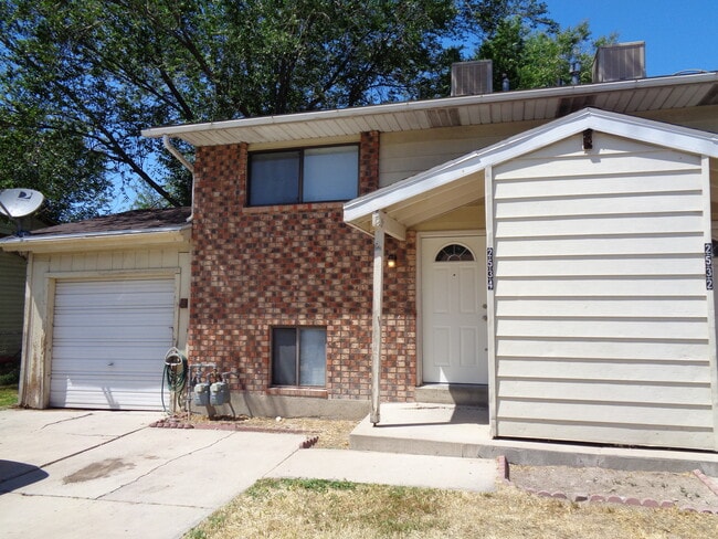 Building Photo - 2534 W 3360 S