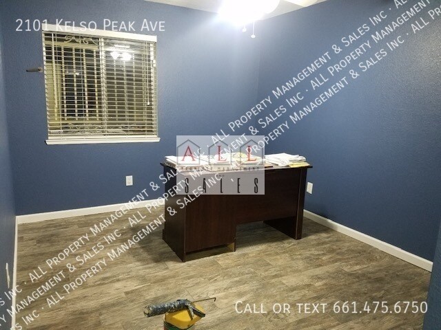 Foto del edificio - 2101 Kelso Peak Ave