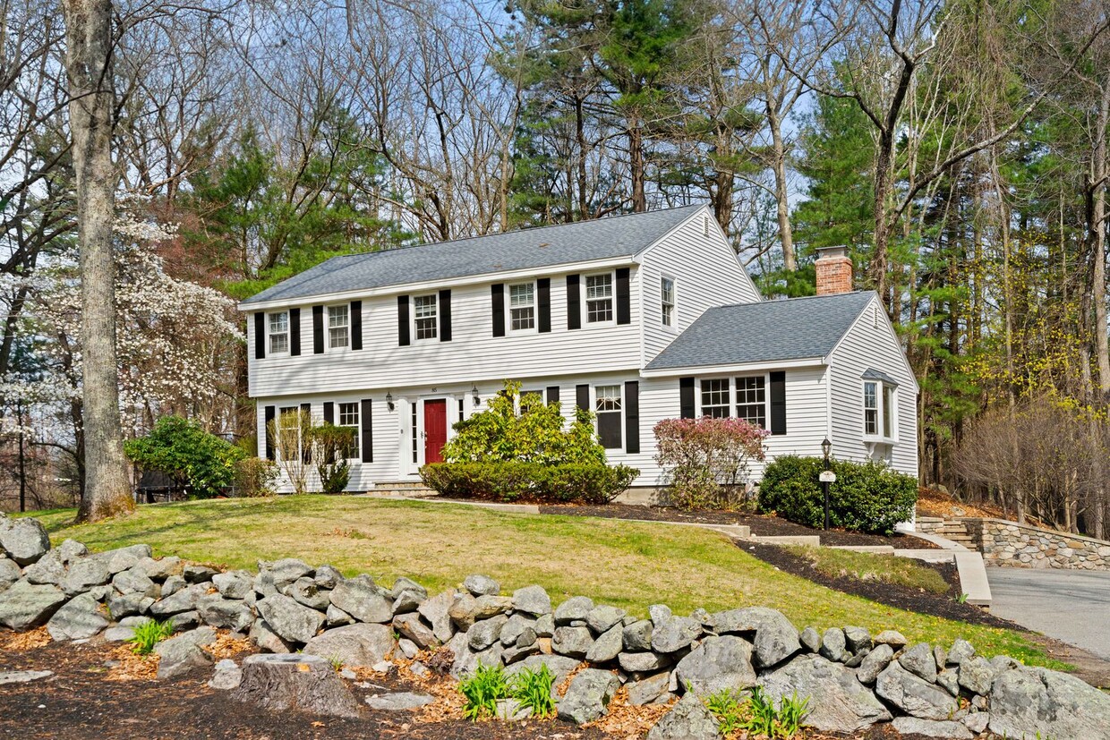 Foto principal - Beautiful Andover Single Family Home