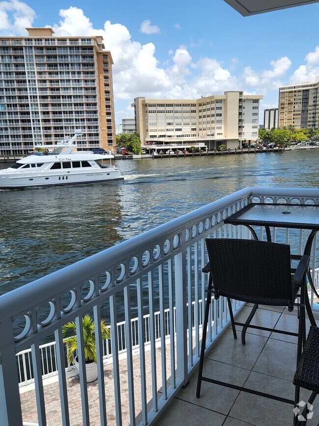 The Hemispheres Apartments under 2,965 Hallandale Beach, FL 55