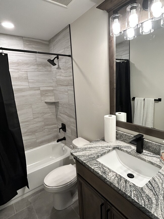 Foto del edificio - 184 Galena Smt Dr