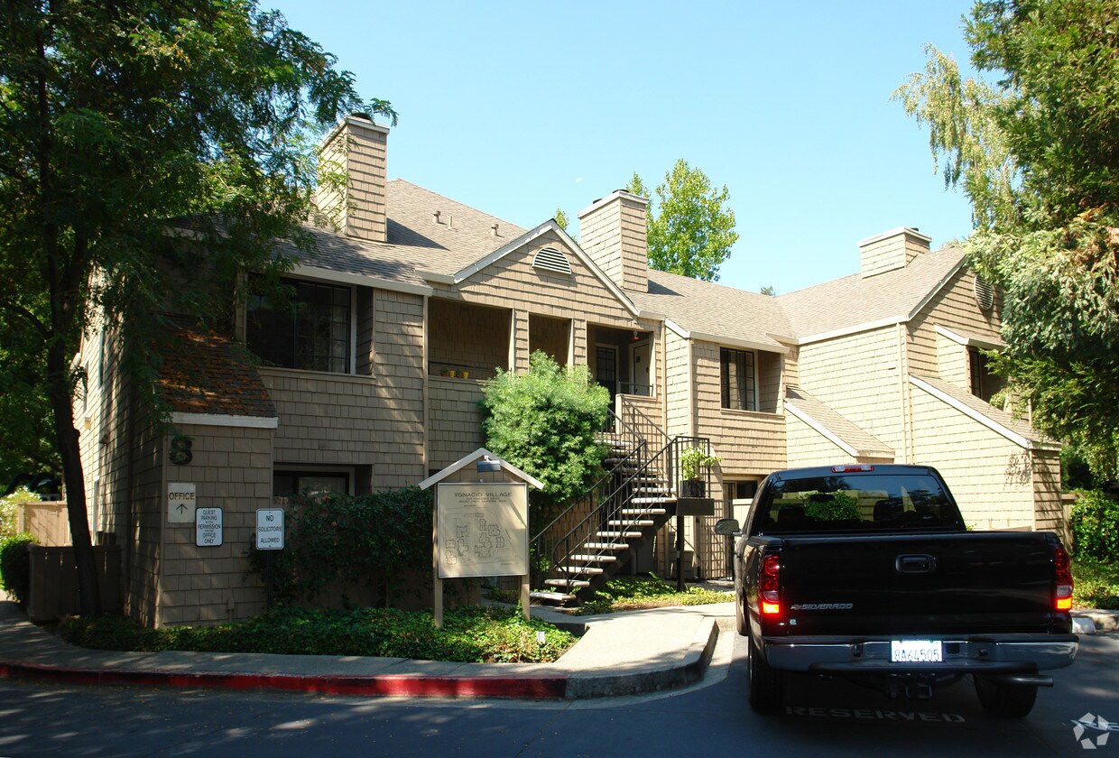 Ygnacio Village Apartments in Walnut Creek, CA