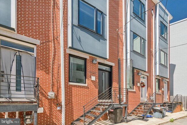 Foto del edificio - 2548 Arcadia St