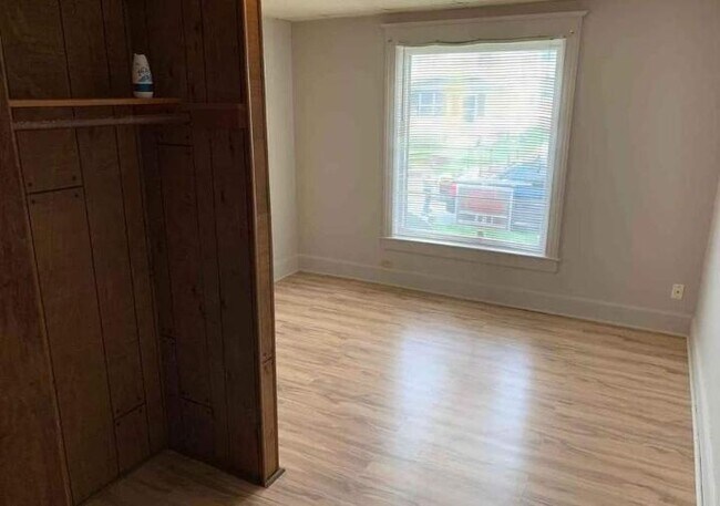 Foto del edificio - 620 1/2 W Cottonwood St-620.5