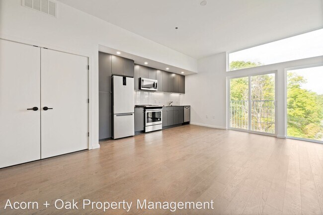 Foto del edificio - 1 br, 1 bath House - 600 Duke Street #35