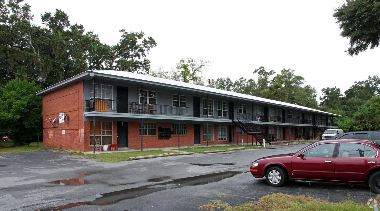 Primary Photo - 3607 Dantzler St
