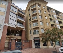 Building Photo - 330 J St