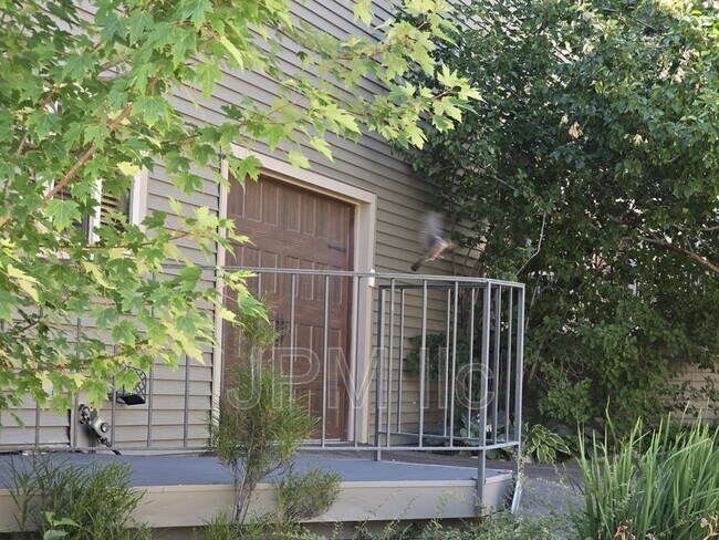 Building Photo - 1308 Cave Rock Dr