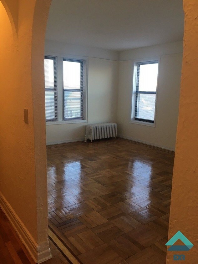 Foto principal - 2300 Ocean Ave