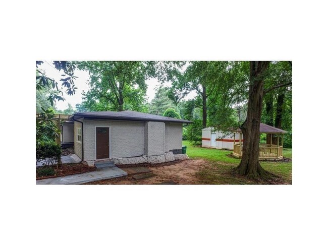 Building Photo - 3567 Brookfield Ln