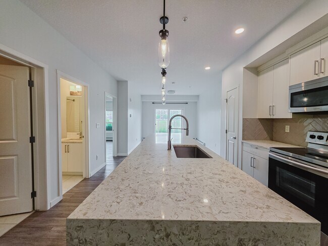 Building Photo - 4150 Seton Dr SE