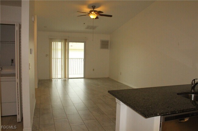 Foto del edificio - 1110 SW 47th Terrace