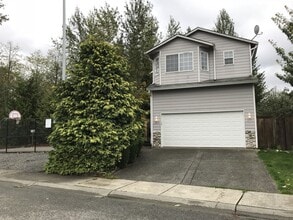 Building Photo - 609 84th Ave SE