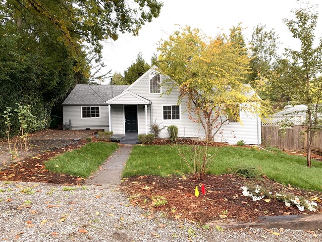 Building Photo - 9271 SW Brier Plz