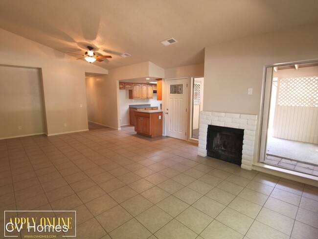 Building Photo - 3 br, 2 bath House - 665 S. Coalinga St.