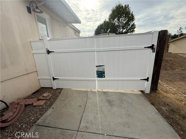 Building Photo - 1750 W Citracado Pkwy