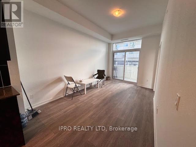 Building Photo - 474-474 Caldari Rd