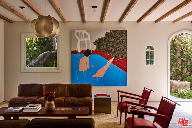 Foto del edificio - 2027 Laughlin Park Dr