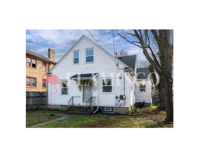 Building Photo - 1711 Emerson Ave