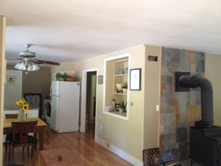 Vista 1 desde la puerta principal - 1002 Jessup Road