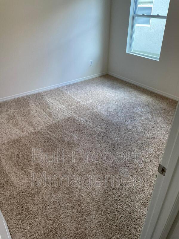 Building Photo - 7539 Oakmoss Loop