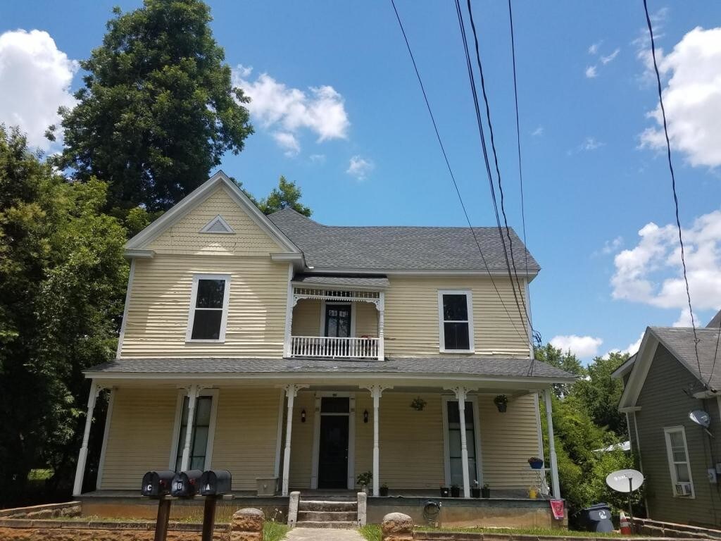 Primary Photo - 606 E Church St.