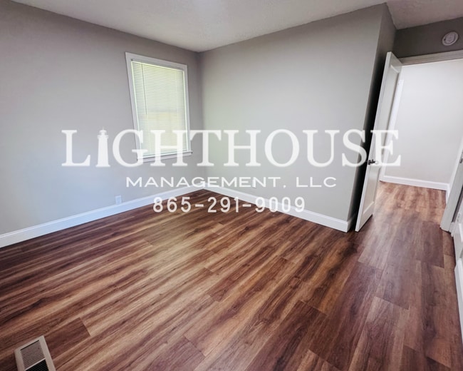 Building Photo - 1808 Lombard Pl