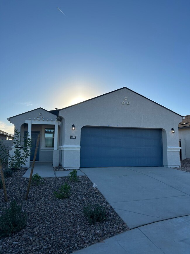Building Photo - 34843 W Lucca Dr